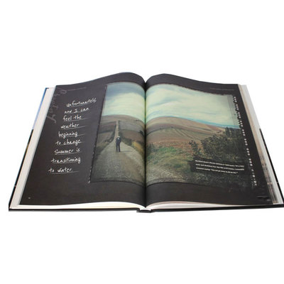 精裝旅游寫真畫冊 雜志租賃引領新潮體驗